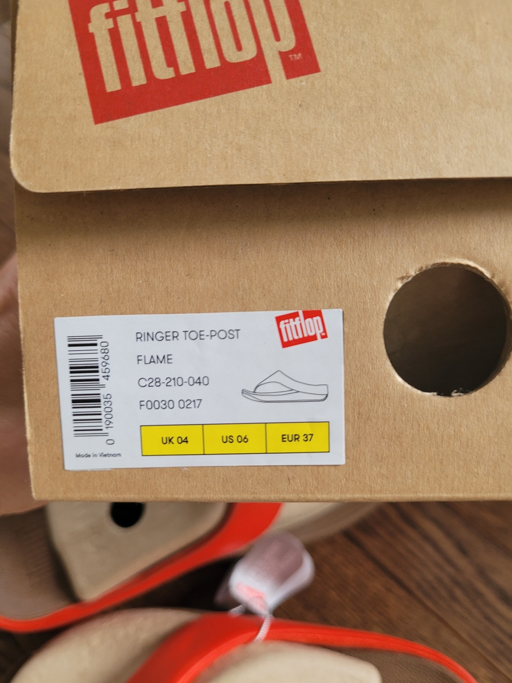 NWT FitFlop Ringer Toe-Post Sandals Flame Red - Picture 7 of 7